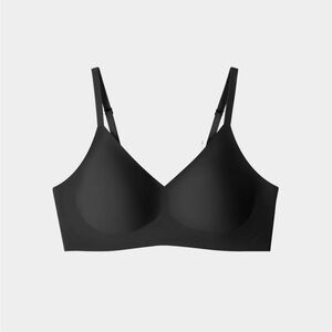 Seamless Black Bra